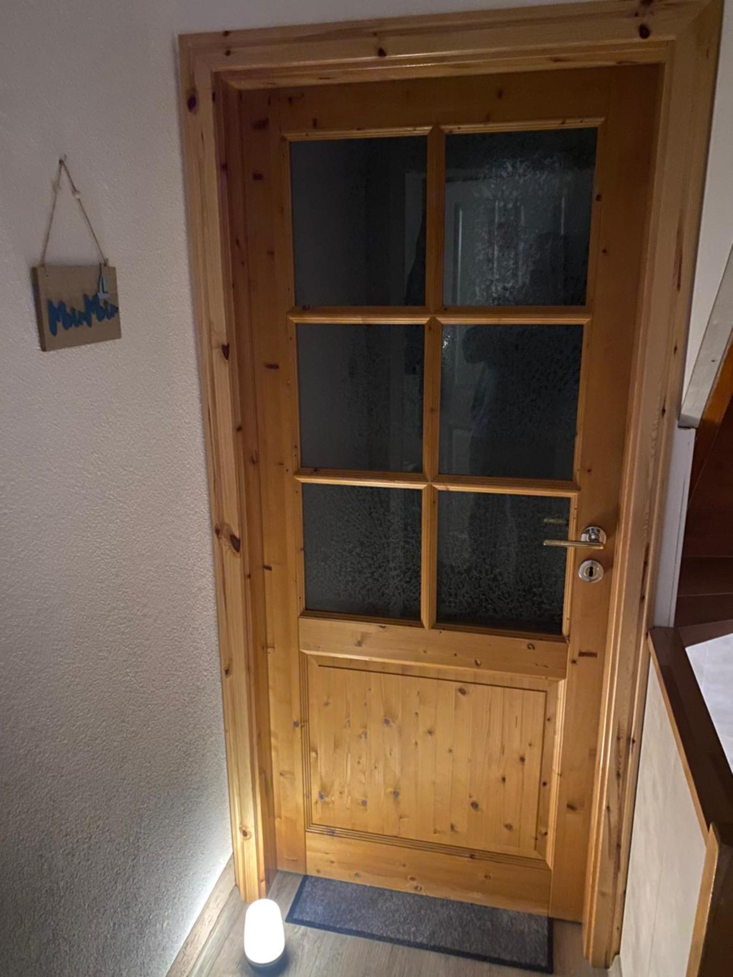 Apartament Unter Dem Dach Mit Parkplatz Brema